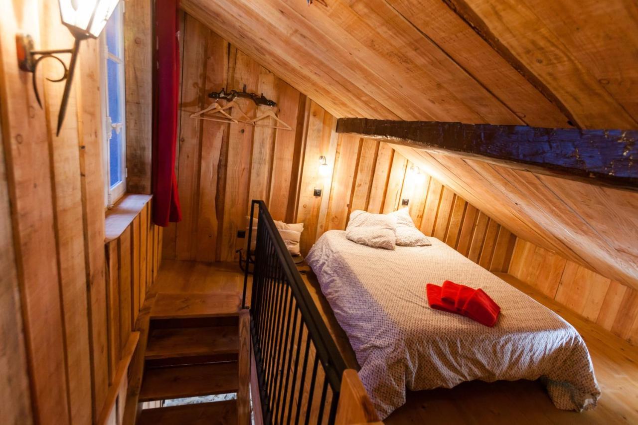 Le Passage Apartment Ax-les-Thermes Bagian luar foto