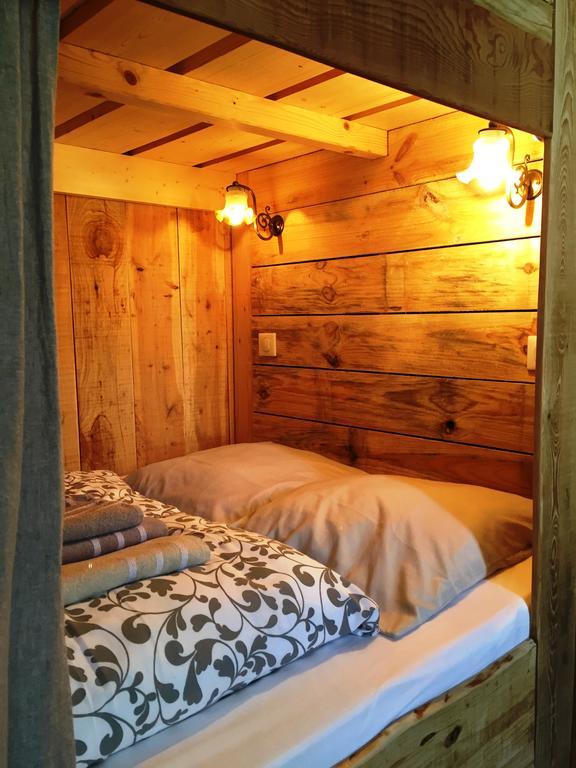 Le Passage Apartment Ax-les-Thermes Bagian luar foto