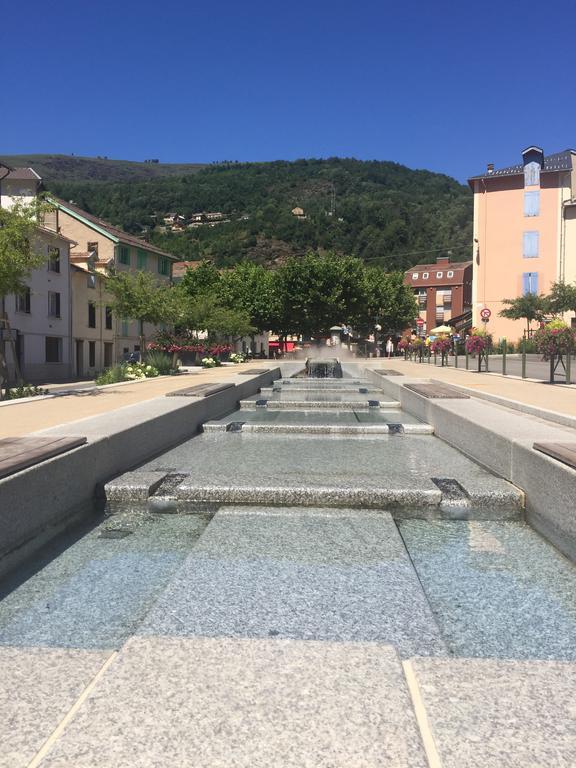Le Passage Apartment Ax-les-Thermes Bagian luar foto