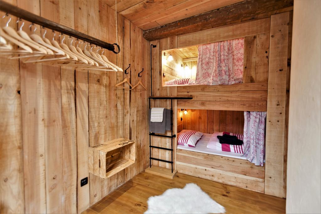Le Passage Apartment Ax-les-Thermes Bagian luar foto